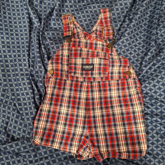 oshkosh overalls 6 to 9 months - Picture 1 of 9